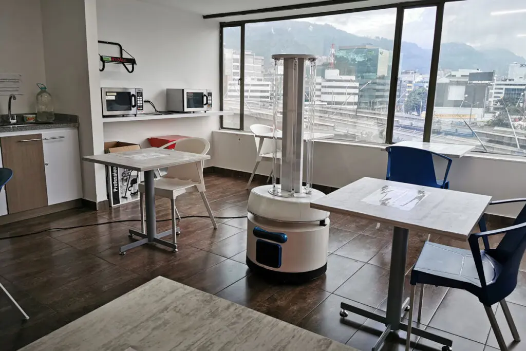 El secreto de thalon uv, el robot colombiano diseñado para eliminar el covid-19 Thalon uv, facebook