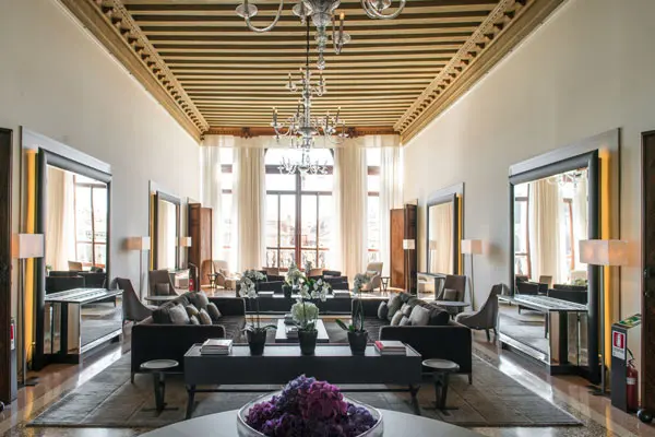 Venecia y las Dolomitas: arte y montaña en Italia