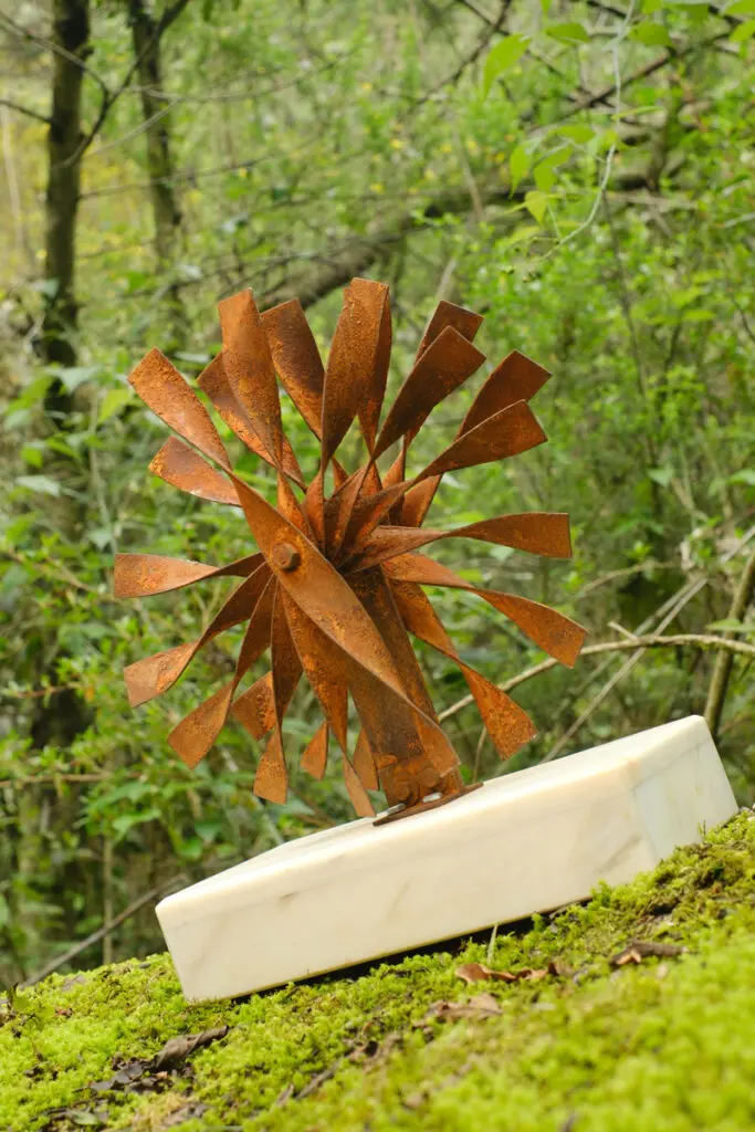 Daniel criales, entre ruinas y rituales