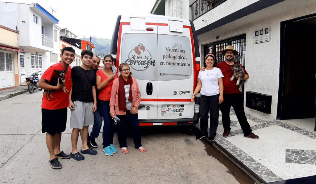 Al son del corazón, proyectos culturales a bordo de una casa rodante