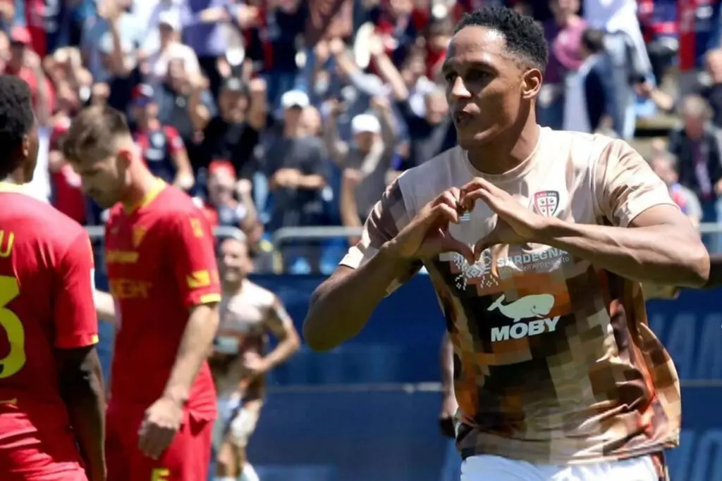 Yerry mina, facebook