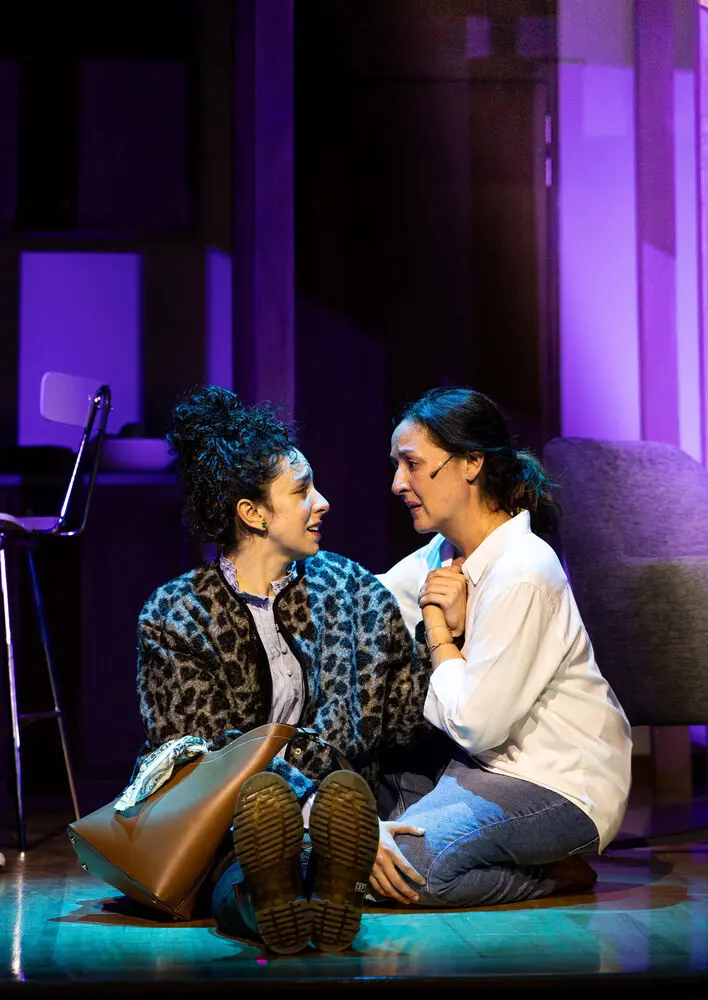 “Casi Normales”: el musical que transformó Broadway, por primera vez en Colombia