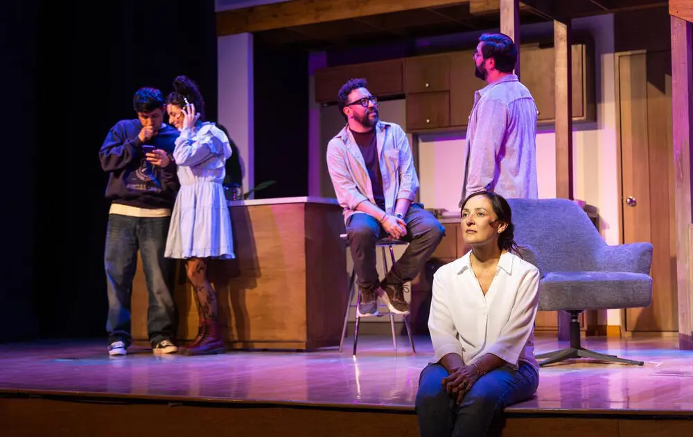 “Casi Normales”: el musical que transformó Broadway, por primera vez en Colombia