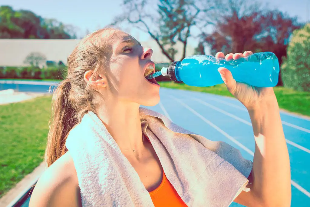 ¿de verdad es necesario tomar electrolitos?