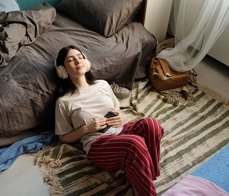 ¿qué escuchar en octubre? Estos son los recomendados musicales de laura galindo