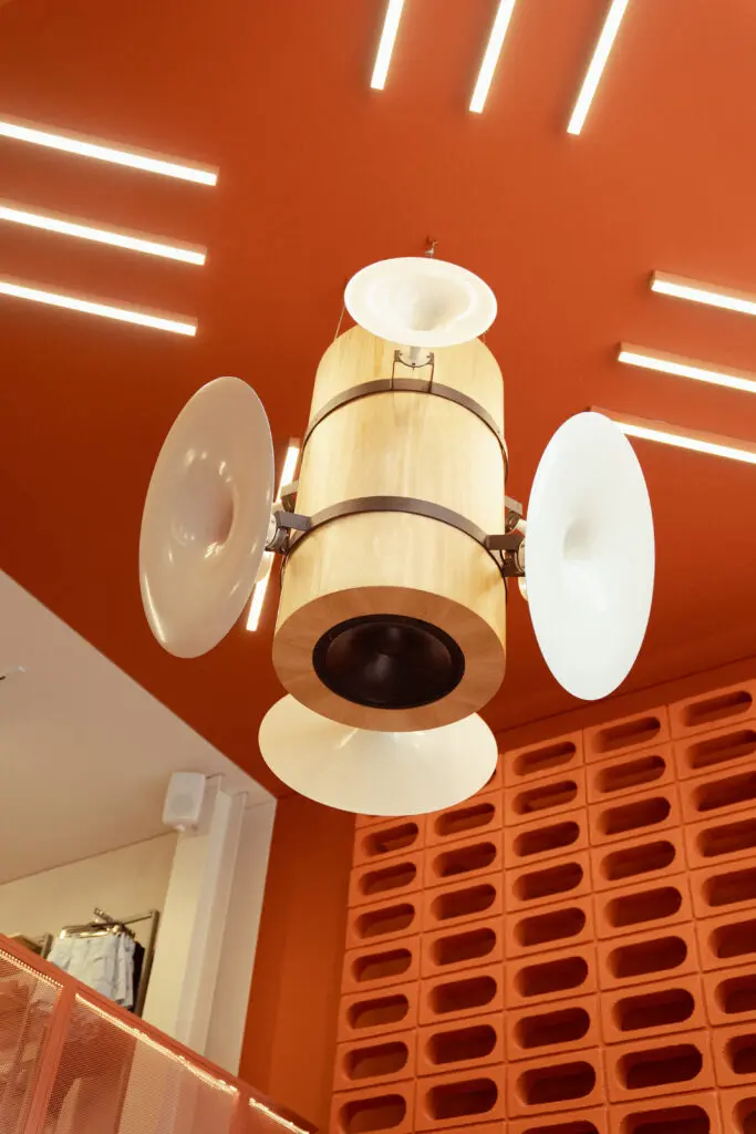 Esta es la nueva tienda en bogotá que mezcla moda, música y cultura en pleno corazón de la zona t