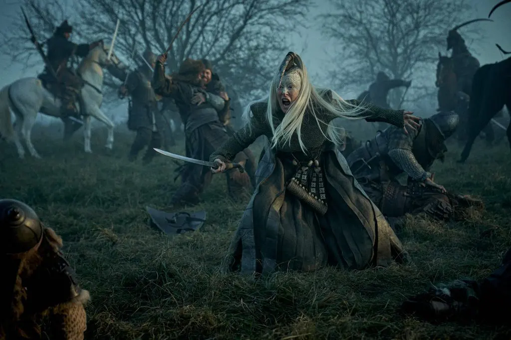 Traición, dragones y pasión prohibida: la Guerra de los Reinos conquista Universal+ Traición, dragones y pasión prohibida: la Guerra de los Reinos conquista Universal+