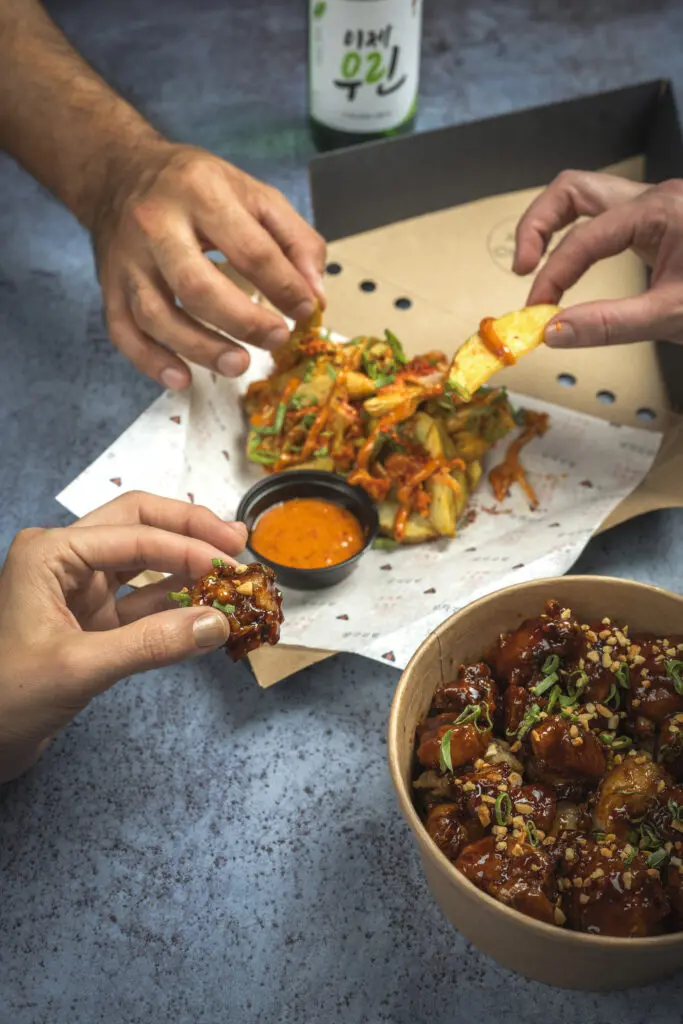Samgak: el pop-up de comida coreana que puede probar en bogotá durante la visita de bts Samgak: el pop-up de comida coreana que puede probar en bogotá durante la visita de bts