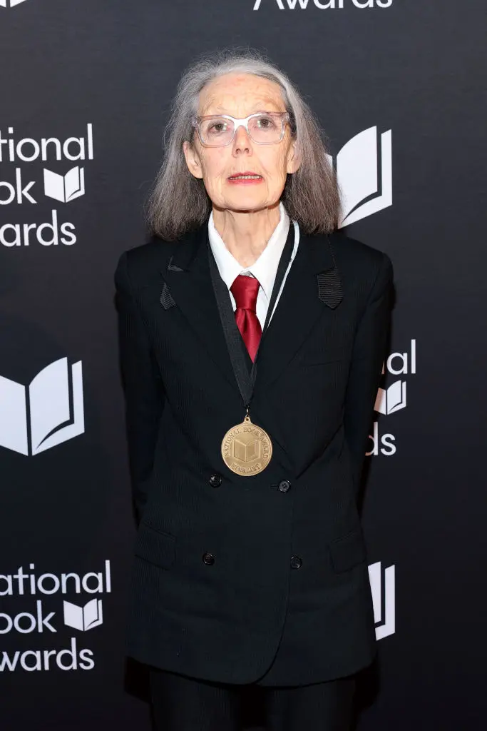 La poeta canadiense anne carson gana el premio nobel de literatura 2026