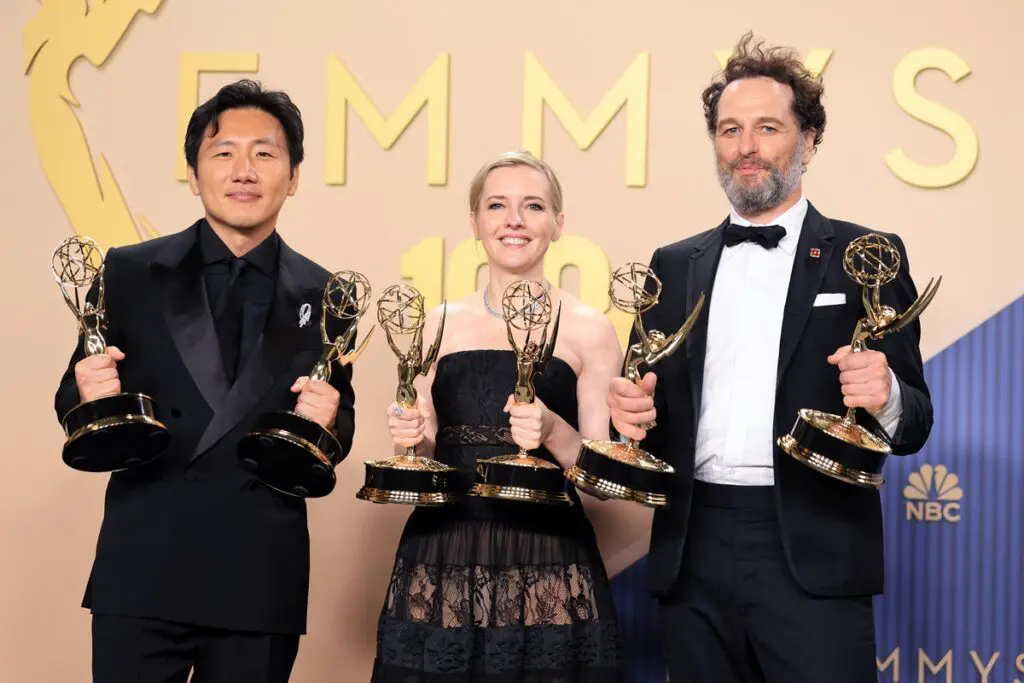 Los emmy premian la extraña mezcla de comedia y terror de ‘widow’s bay’ y el corte clásico de ‘the pitt’ Los emmy premian la extraña mezcla de comedia y terror de ‘widow’s bay’ y el corte clásico de ‘the pitt’