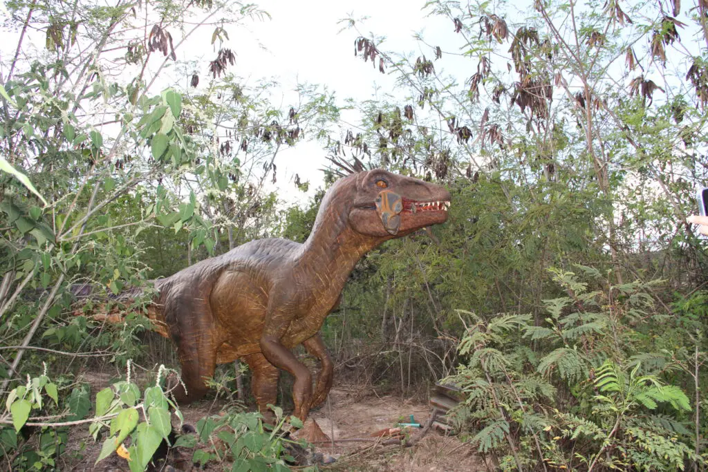 Gondava, así es el parque en villa de leyva donde se viaja al pasado para encontrar a los dinosaurios