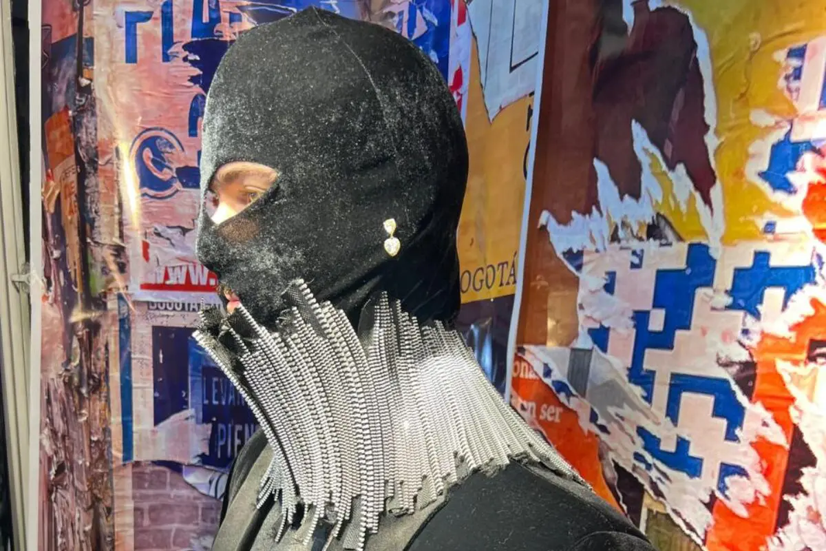 Transwear, la colección de Julian Ruiz presentada en Santander Fashion Week, explora una nueva masculinidad desde la rebeldía y la experimentación.