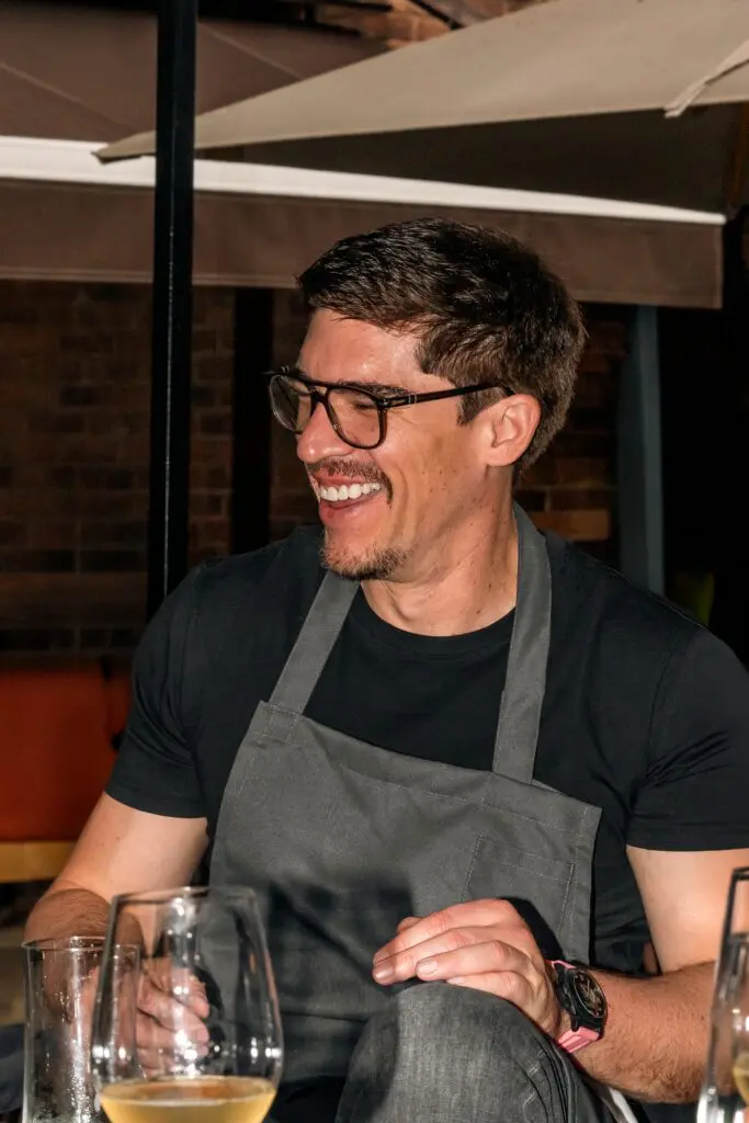 Renzo Garibaldi, chef fundador de Restaurante OSSO Bogotá. Foto cortesía OSSO