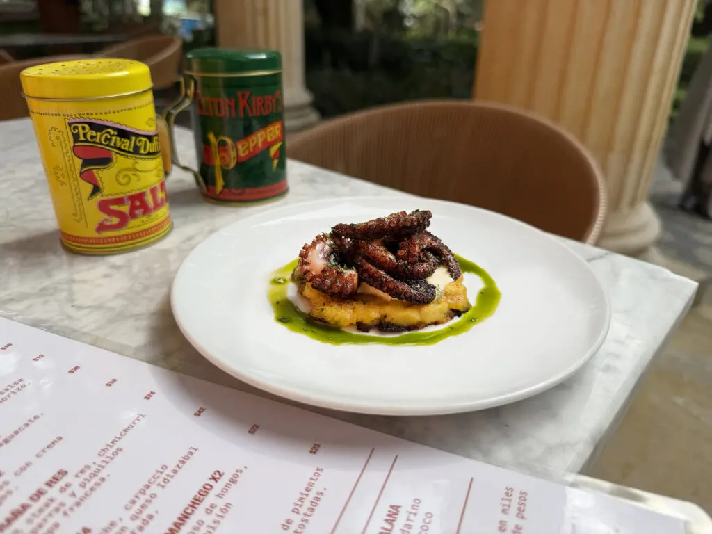 Tapeo y la historia de una tortilla española para volver a madrid sin salir de bogotá