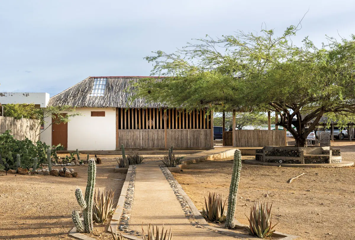 Donde las montañas son ancestros: turismo y cultura wayú en el cabo de la Vela