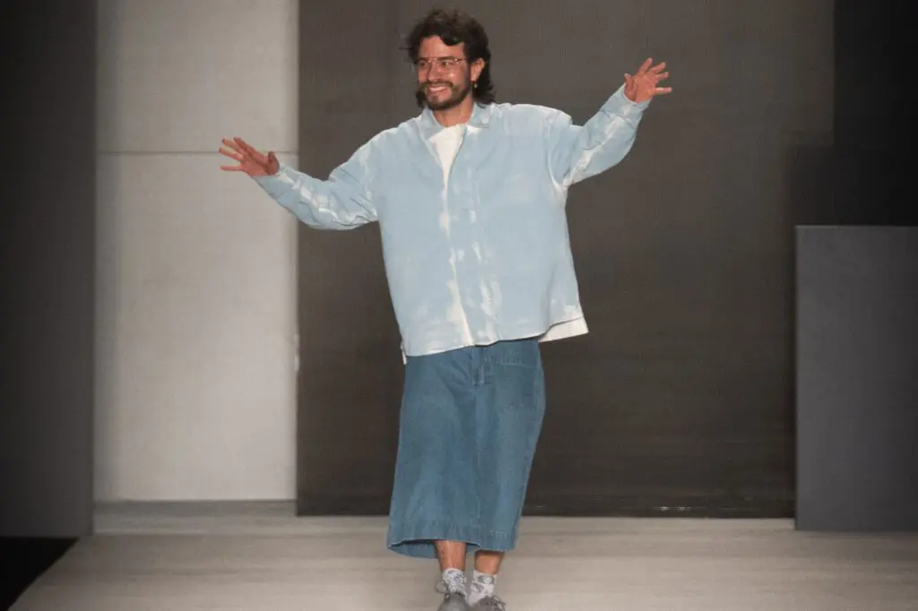 La geometría versátil de camilo álvarez debuta en bogotá fashion week La geometría versátil de camilo álvarez debuta en bogotá fashion week