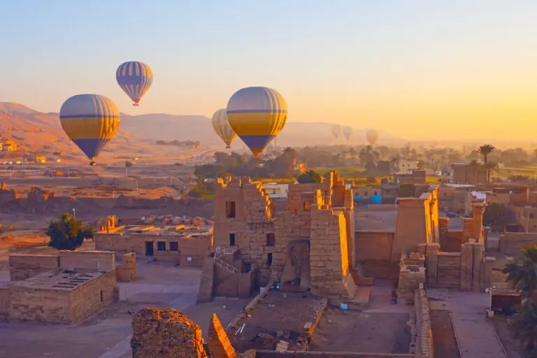 De Armenia a Japón, los destinos para 2027 muestran distintas maneras de conocer un lugar a través de su historia, sus paisajes y sus expresiones culturales.