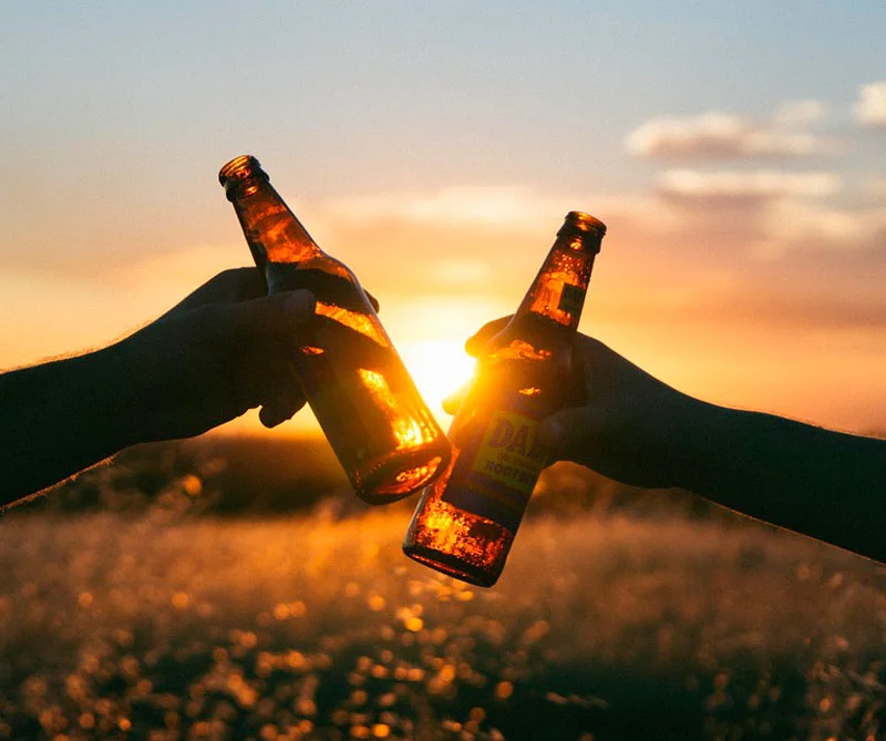 Tomar alcohol de forma moderada también afecta la salud