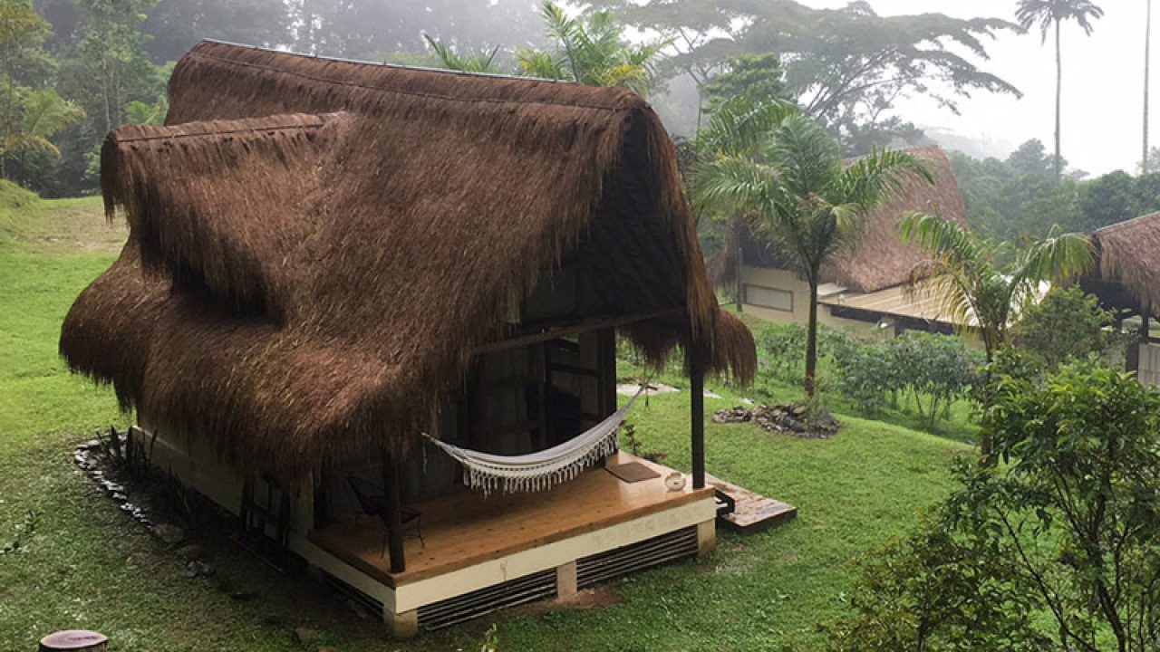 planes cerca a bogota para parejas clima calido
