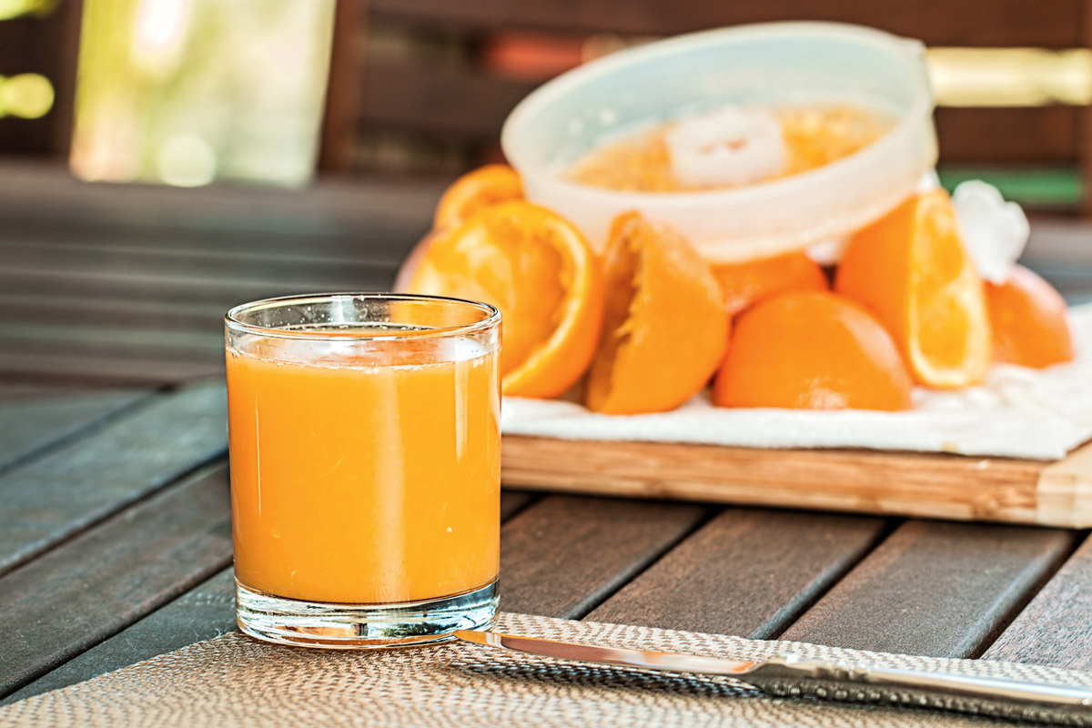 Tres mitos y verdades sobre el zumo de naranja