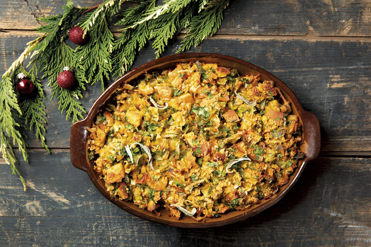 Stuffing de almojábanas con cebolla, una receta ideal para Navidad