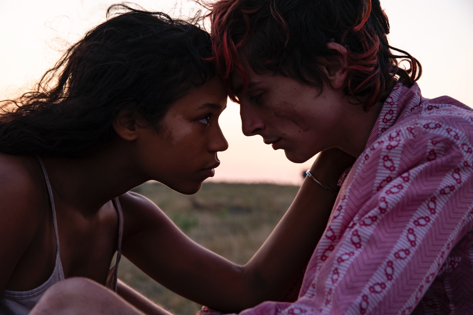 ‘Hasta los huesos’: la película donde Timothée Chalamet se convierte en caníbal