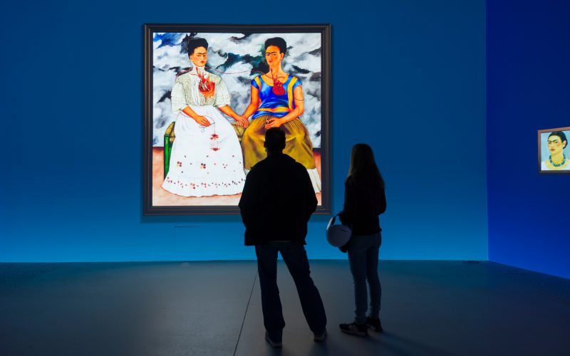Frida Kahlo: una exposición inmersiva que muestra a la artista más allá del cliché