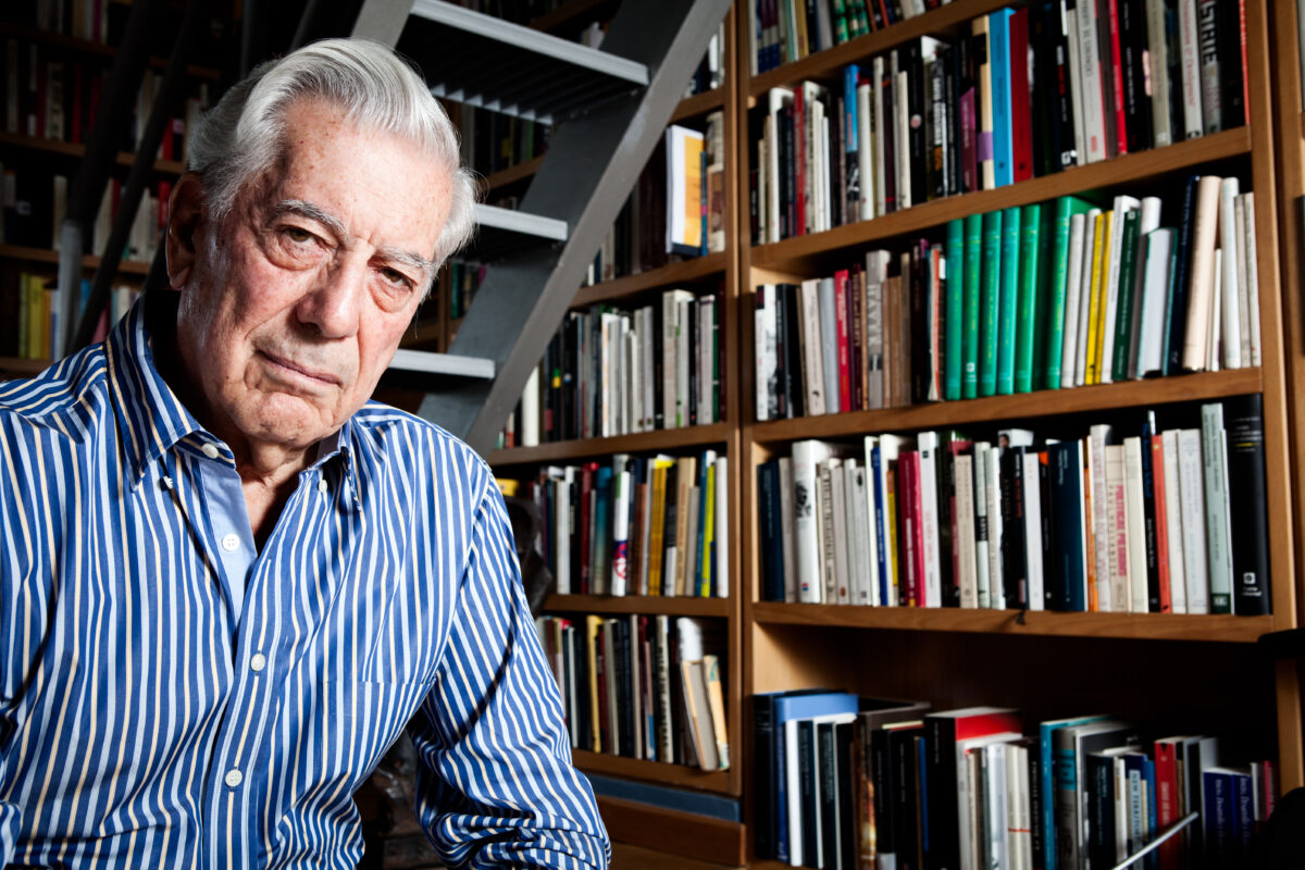“La literatura es una actividad que ha «comido» prácticamente toda mi existencia”, Mario Vargas Llosa