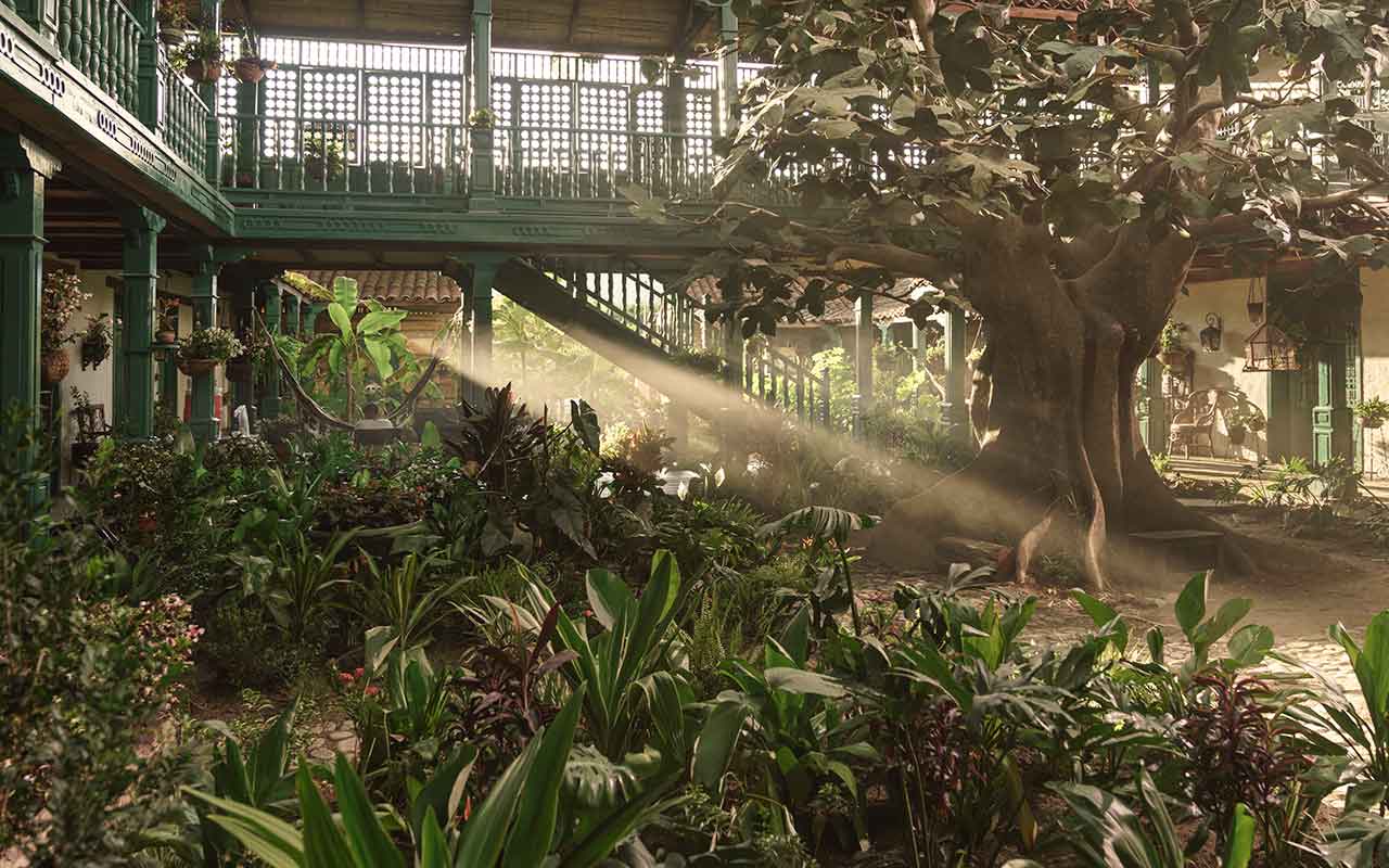 Foto del patio de la Casa de la familia Buendía de la serie Cien años de soledad. 