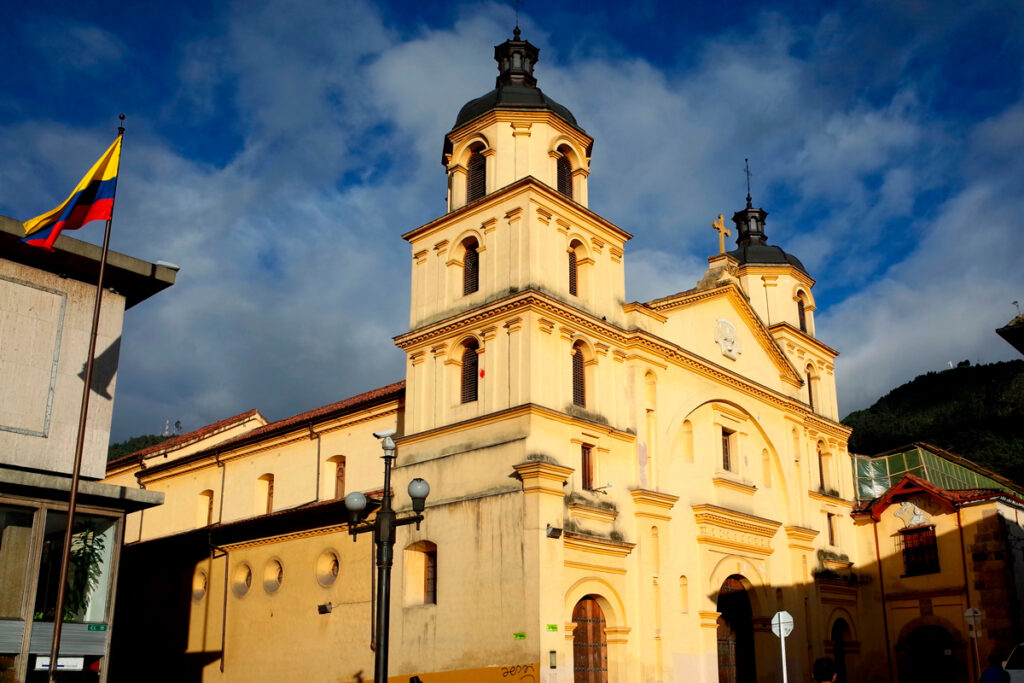 Semana Santa, Bogotá, Iglesias