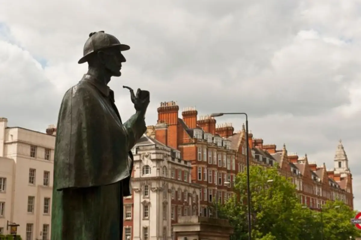 Cinco series y películas modernas para celebrar el día de Sherlock Holmes
