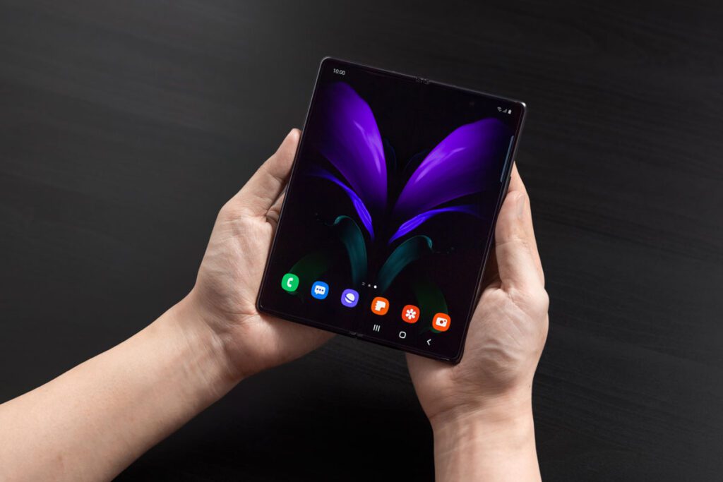 6 mitos y verdades de los celulares plegables Celulares plegables