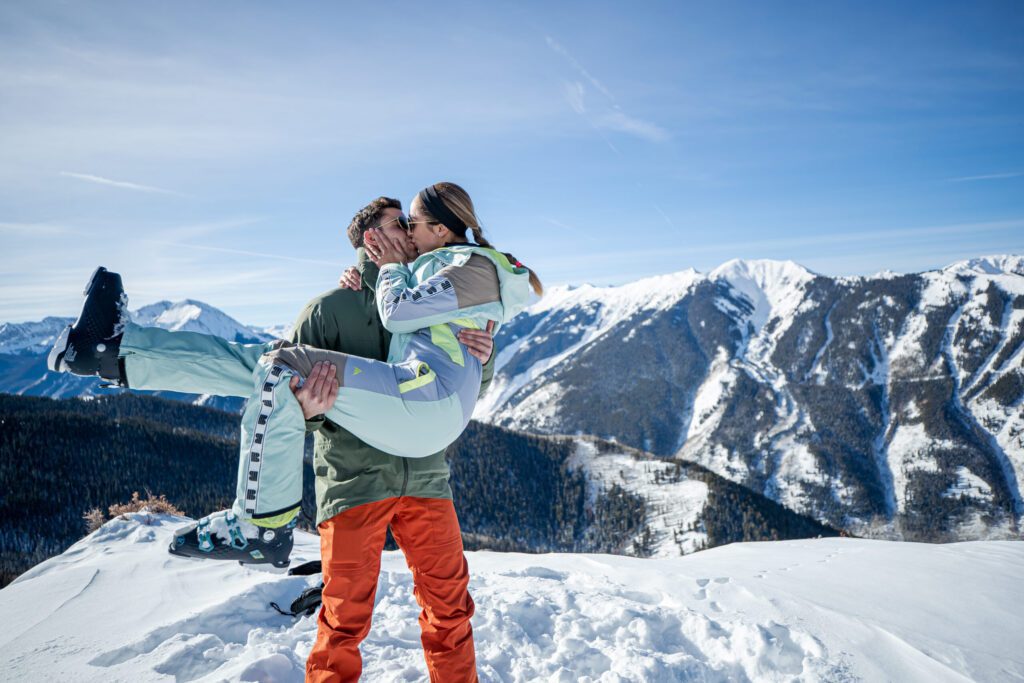 Romance en aspen snowmass: un idilio invernal en las montañas de colorado Aspen es un lugar ideal para ir en pareja y vivir el romance.