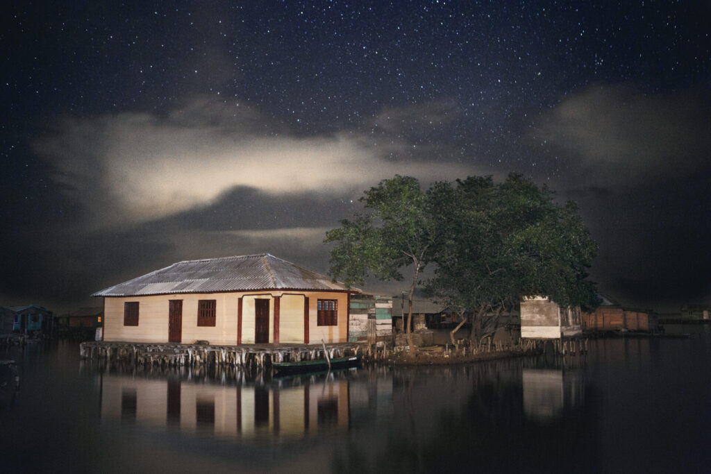 Jesús abad colorado: el hombre que fotografía la memoria