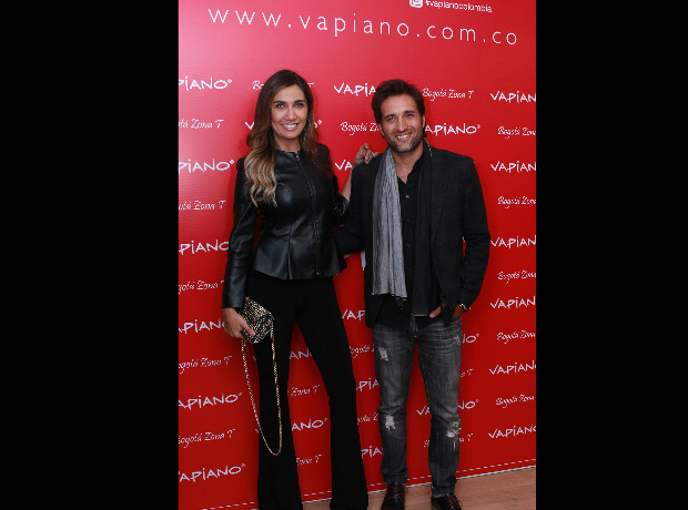 Gustavo Angarita y May McCausland.