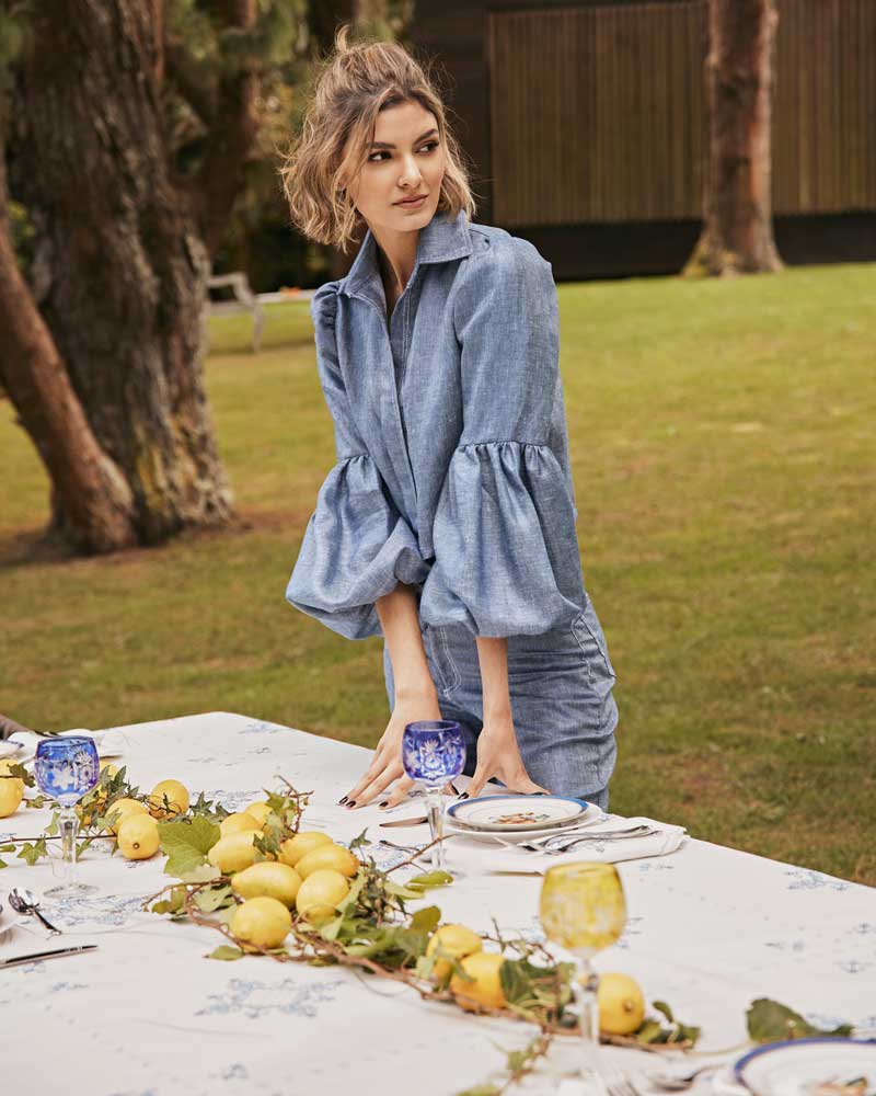 Adriana fernández: la diseñadora colombiana que lleva sus diseños a francia e italia Adriana fernández momentos