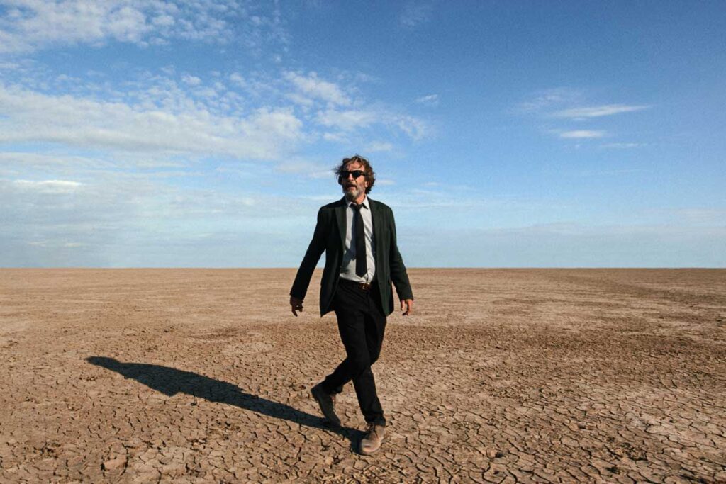 ‘bardo’, el regreso a casa del director alejandro gonzález iñárritu Alejandro gonzález iñarritú