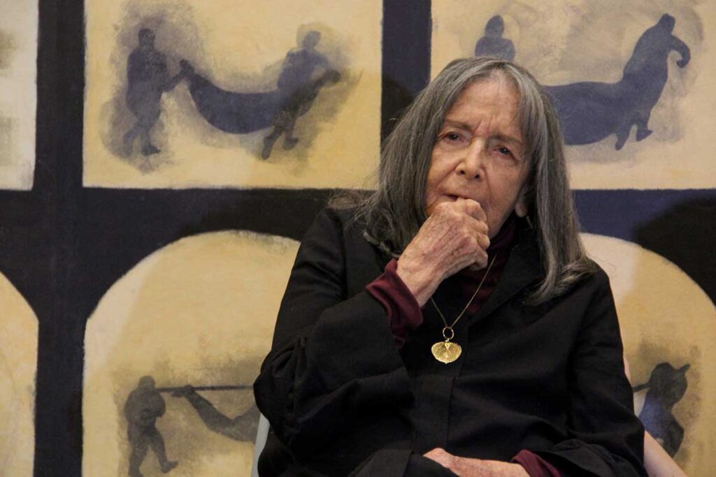 Cinta amarilla con cargueros