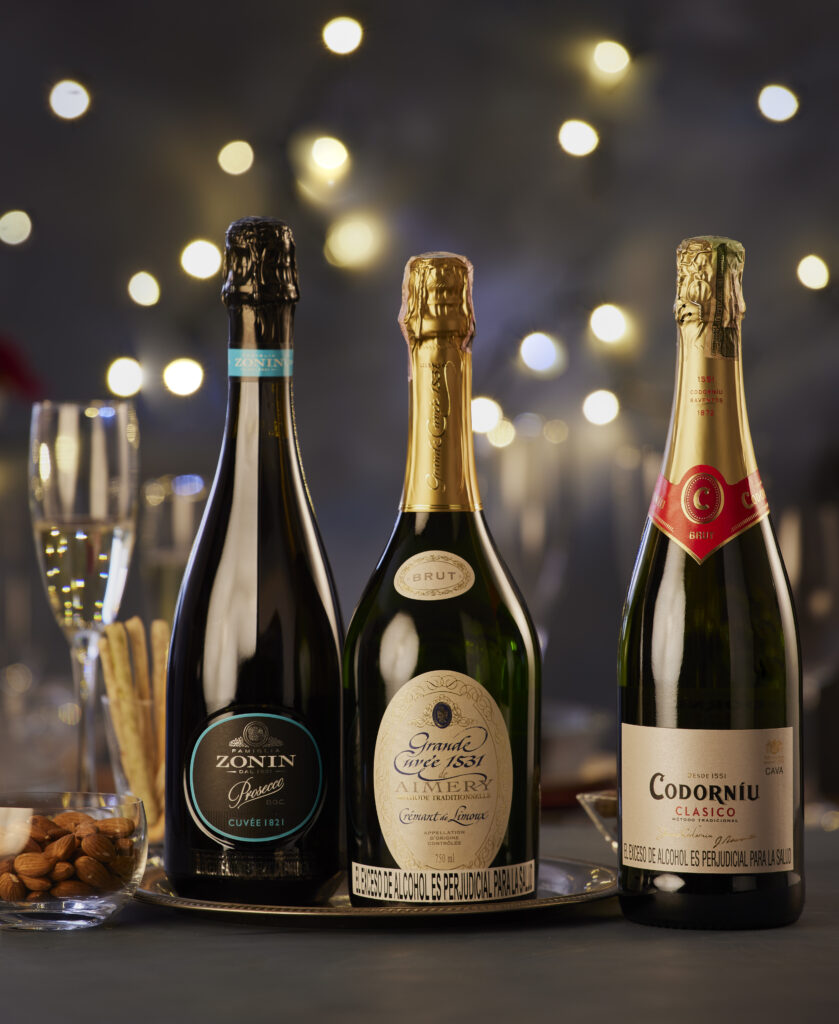 Mundo de burbujas: champagne y espumosos para celebrar en casa Espumosos y champagne