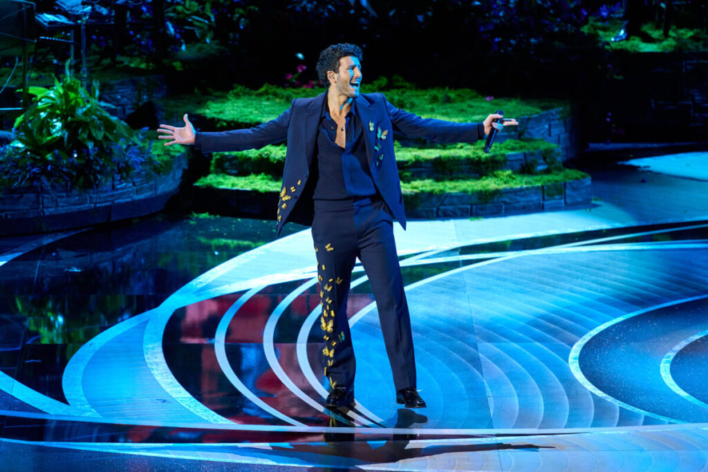 Sebastián Yatra Esteban Cortazar