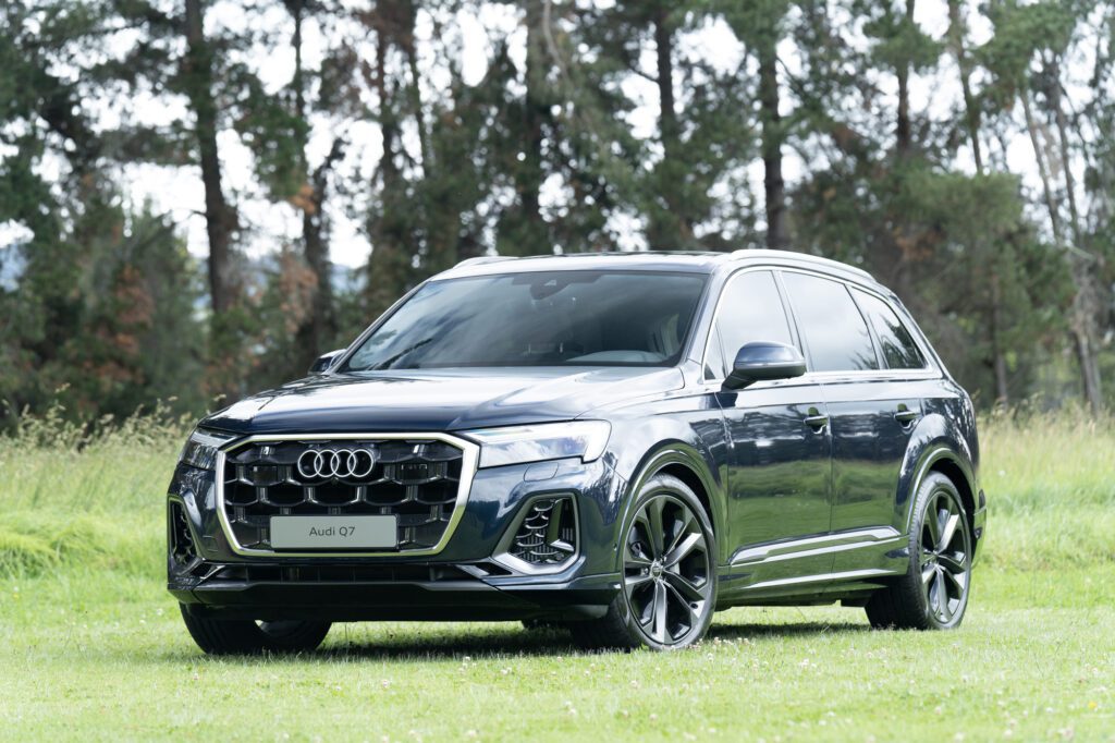 Relanzamiento del audi q7 s line híbrido: tecnología y elegancia redefinidas Relanzamiento del audi q7 s line híbrido: tecnología y elegancia redefinidas