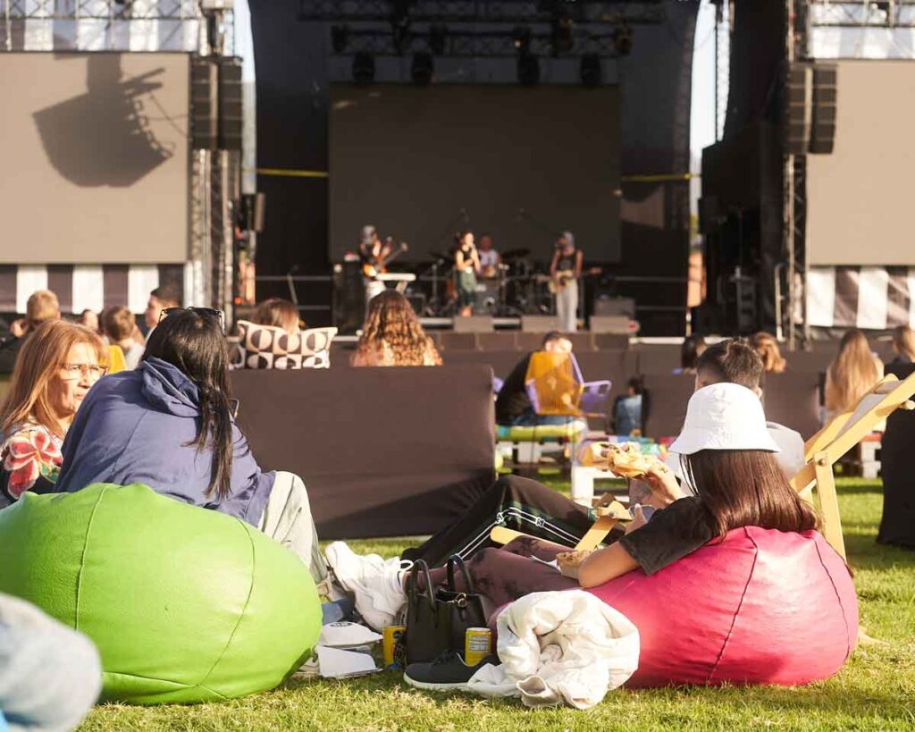 Descubra vassar feria 2024 entre semana: una experiencia navideña sin multitudes