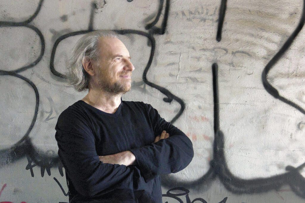 La difícil tarea que le pusimos al fotógrafo de los escritores, daniel mordzinski Daniel mordzinski