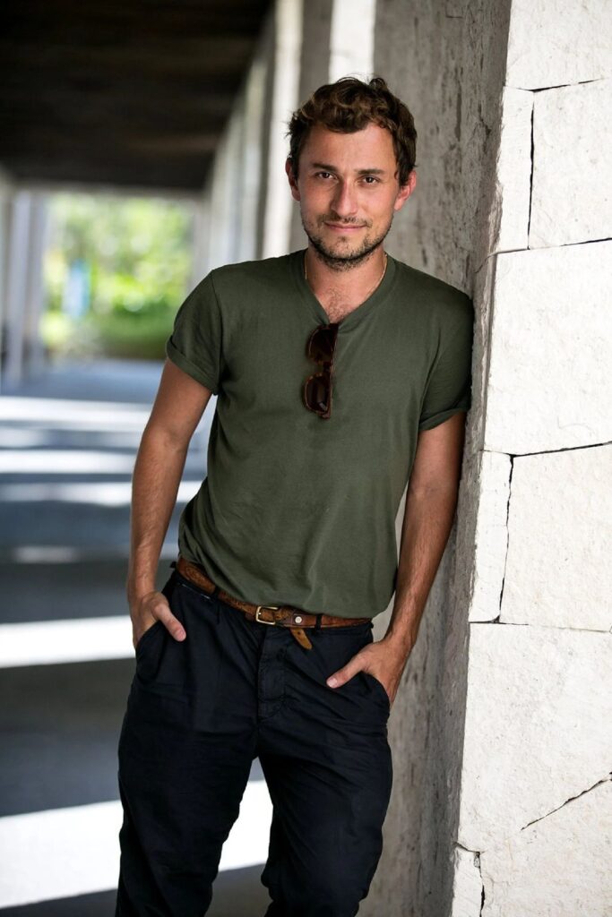 Esteban cortázar redefine el lujo colombiano con donde esteban