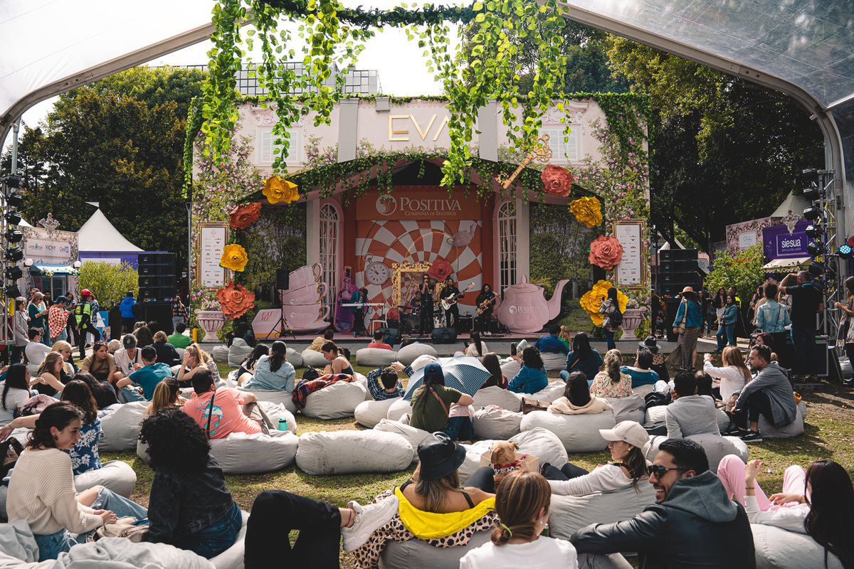 Feria Eva / Amor y Amistad