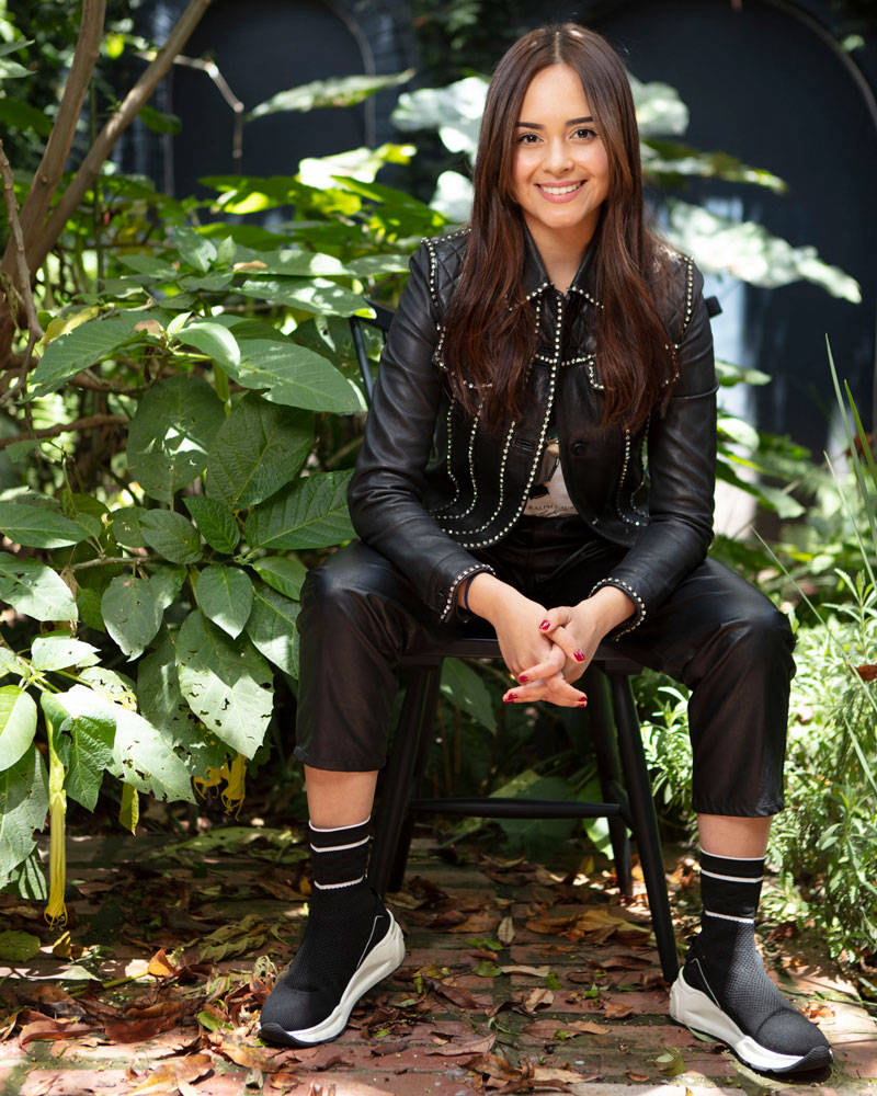 Gabriela romero, el talento revelación de la comedia en colombia Gabriela romero