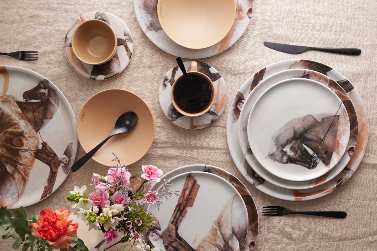 Descubra las joyas que brillarán en la gala mambo 2022 Vajilla david manzur gala mambo