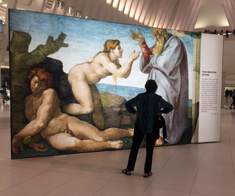 La exposición de la capilla sixtina en bogotá: “ni siquiera el papa la ha visto tan cerca”