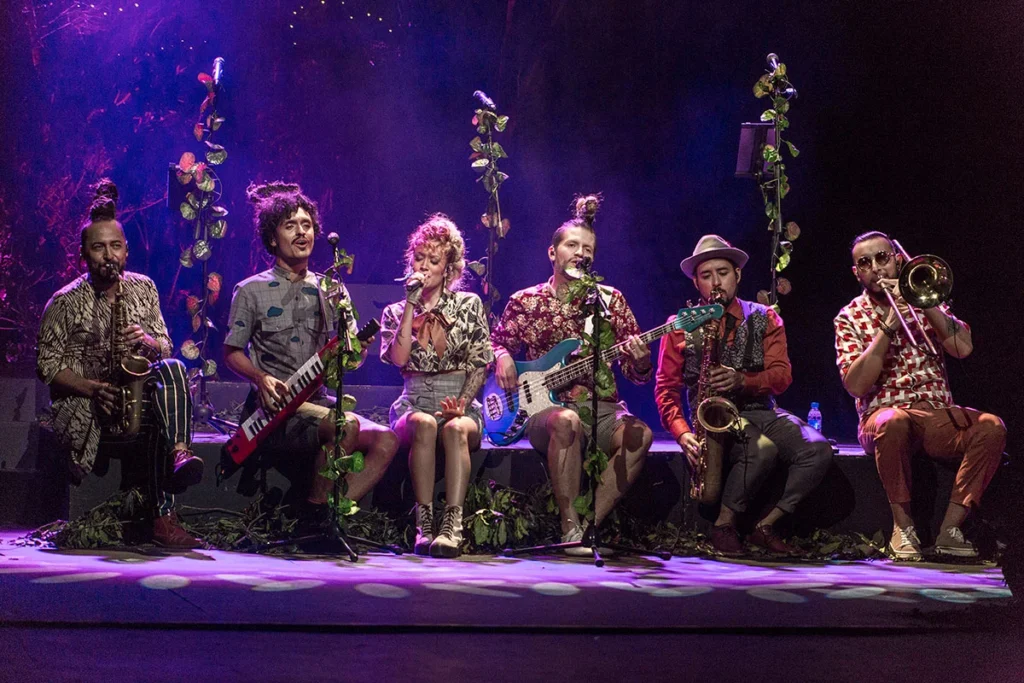 ‘la sinfonía de los bichos raros’: la nueva propuesta infantil de puerto candelaria