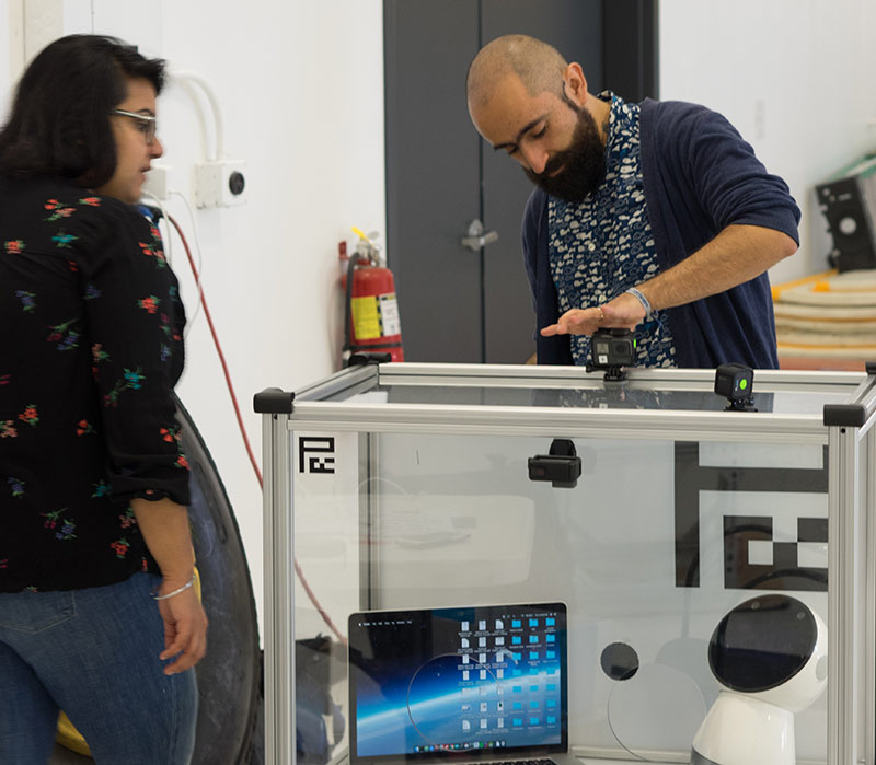 Pedro reynolds, el colombiano que va tras la ciencia de los sueños